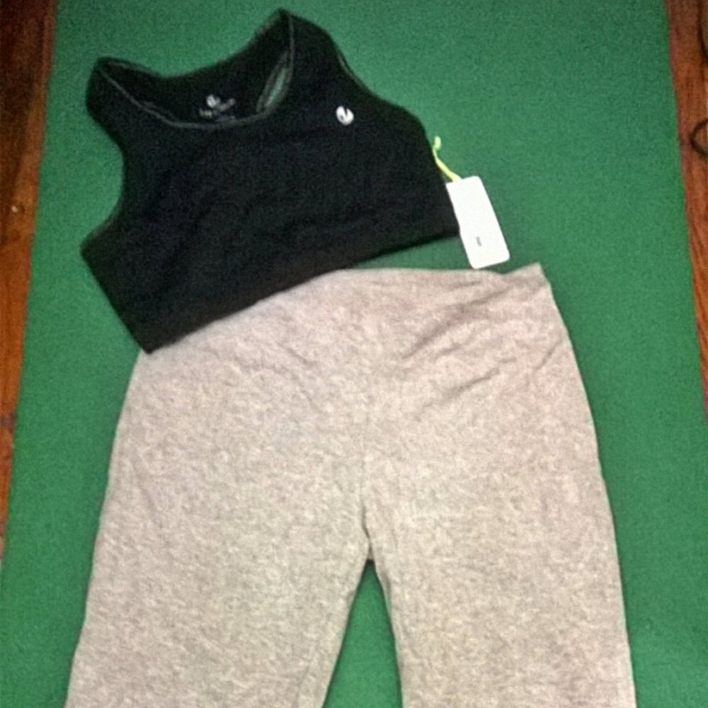 Yoga Pants & Sports Bra Set